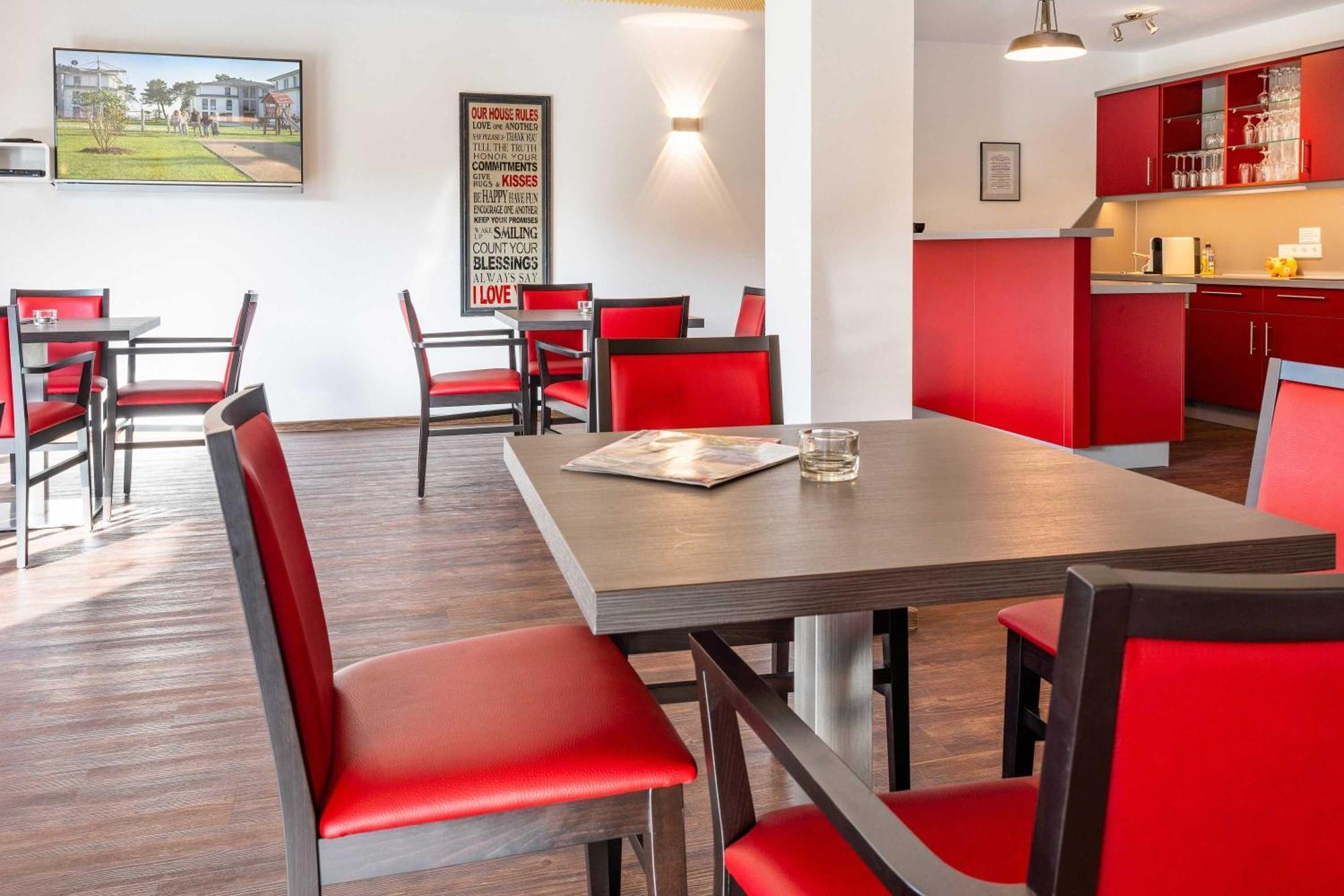Terrassenwohnung "Inselhain" - Oase Am Haff Garz  Bagian luar foto