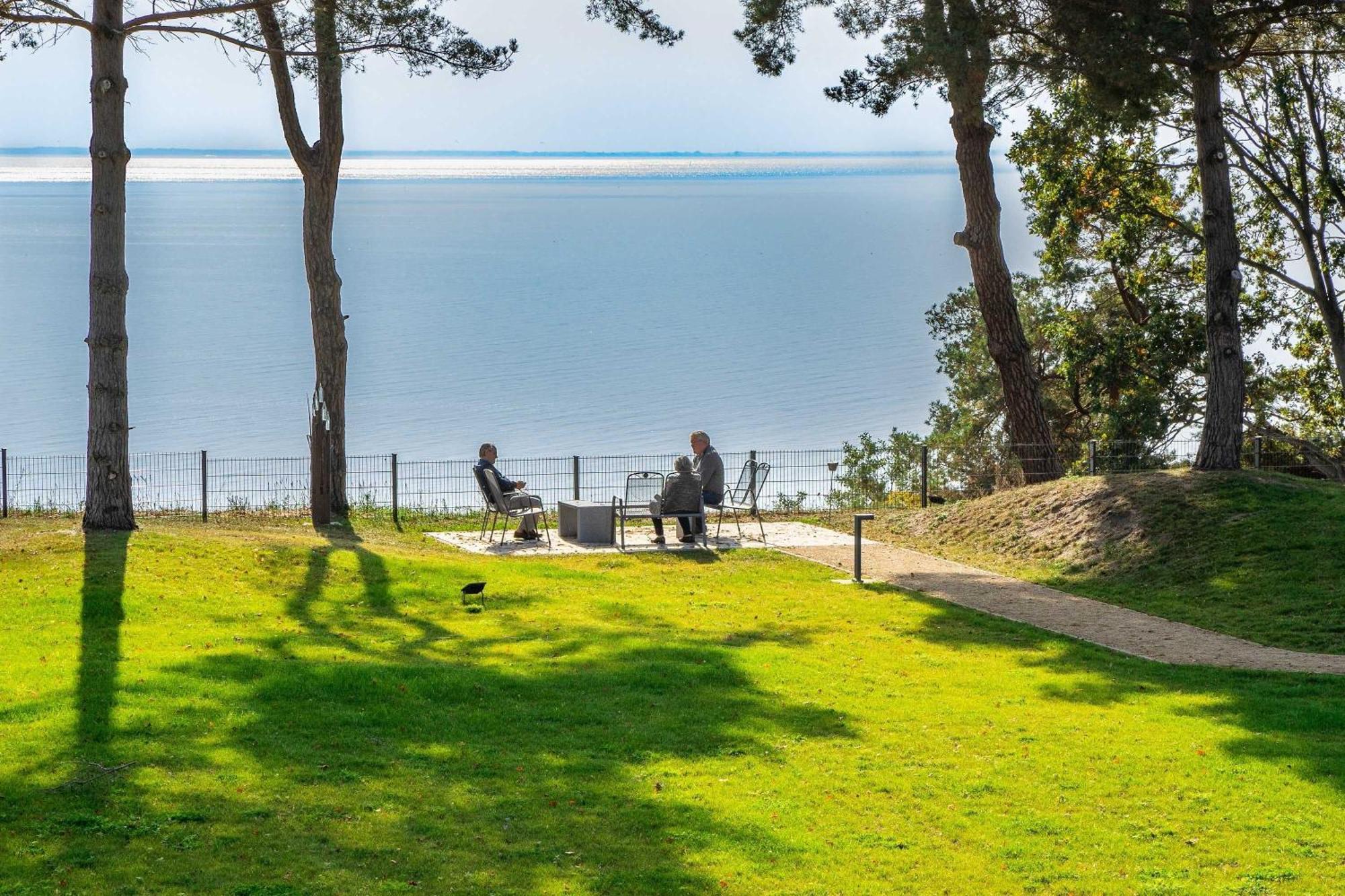 Terrassenwohnung "Inselhain" - Oase Am Haff Garz  Bagian luar foto